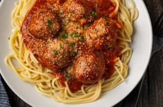 On the spot Pot Meatballs | Cookies and Cups