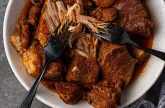 Immediate Pot Pulled Pork | Cookies and Cups