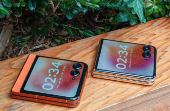 Motorola Razr 2024 vs. Motorola Razr Plus 2024