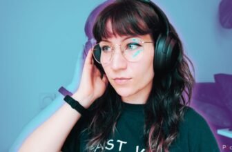 5 causes Sony WH-1000XM4 are my favourite headphones