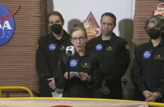 NASA’s year-long Mars simulation volunteers return to the actual world