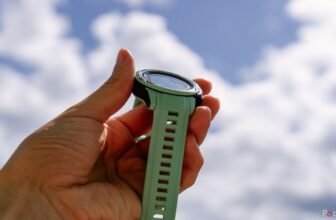 Is Garmin’s photo voltaic charging value paying additional for?