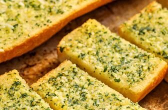 Home made Garlic Bread – Spend With Pennies