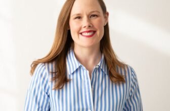 Episode #148: “Overcome Anxiousness and Cease the Cycle of Burnout” with Dr. Mary Anderson